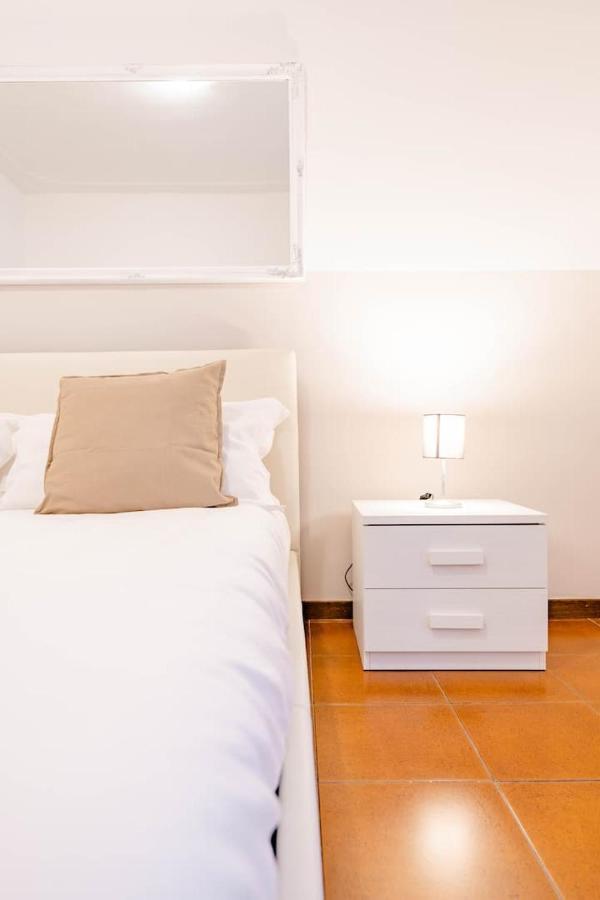 New! Casa Micheli A Trastevere Rome Exterior photo